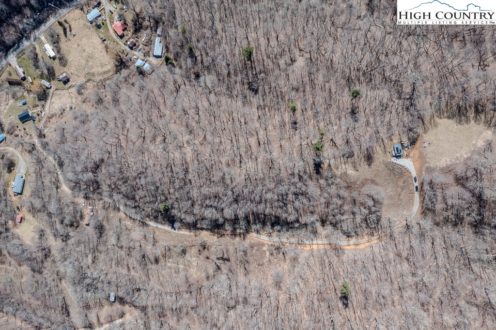 Jerry's Creek Road Newland, NC 28657 - Photo 44 of 49 a view of a dry yard