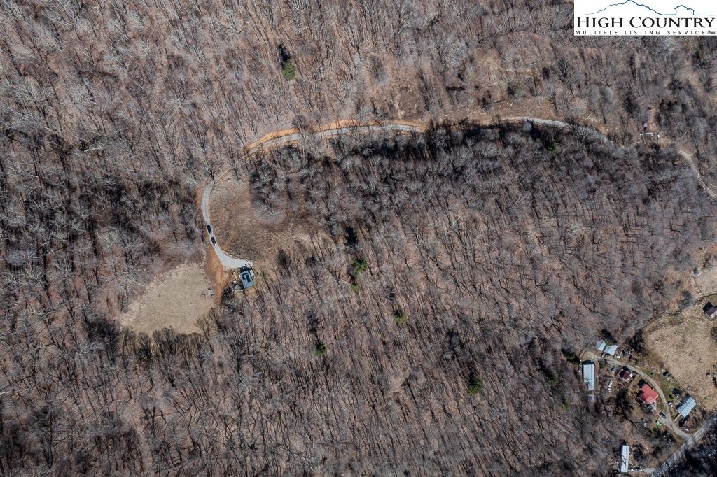 Jerry's Creek Road Newland, NC 28657 - Photo 47 of 49 a view of a dry yard
