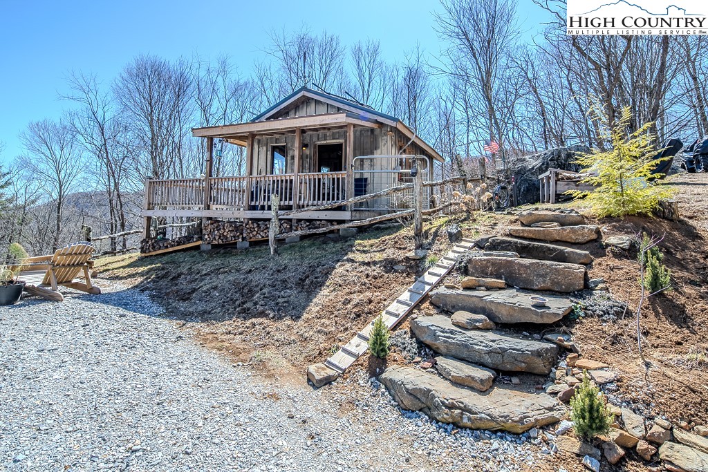 Jerry's Creek Road Newland, NC 28657 - Photo 6 of 49 a front view of a house with a yard
