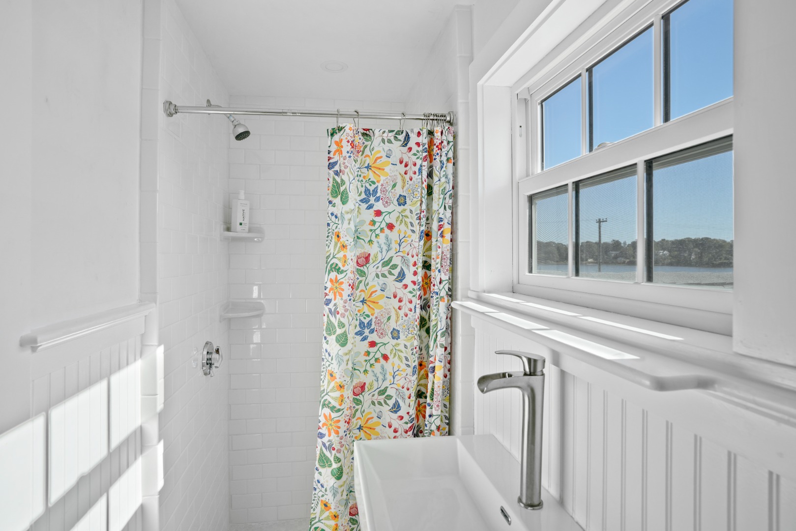 187 Lagoon Pond Road Vineyard Haven, MA 02568 - Photo 21 of 26