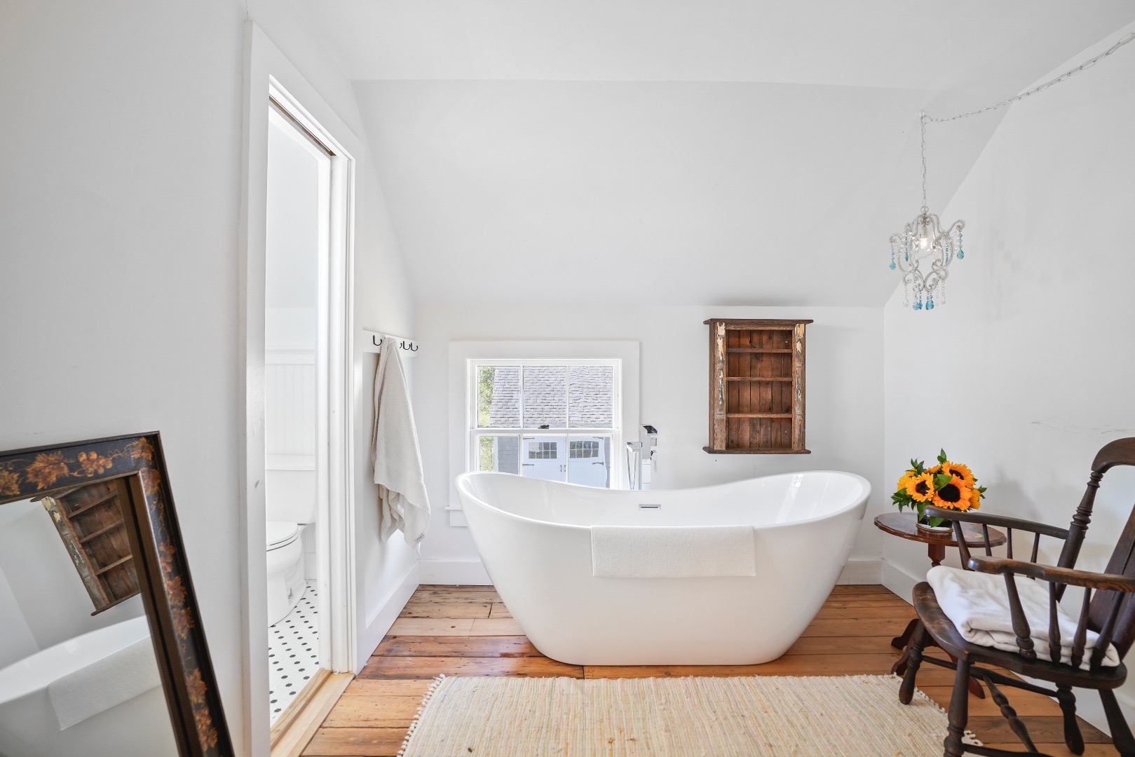 187 Lagoon Pond Road Vineyard Haven, MA 02568 - Photo 22 of 26