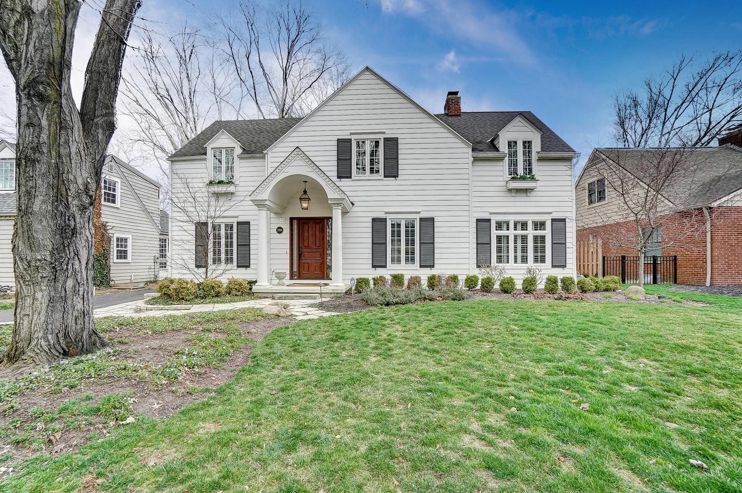 2398 Brandon Road Columbus, OH 43221 - Photo 2 of 56