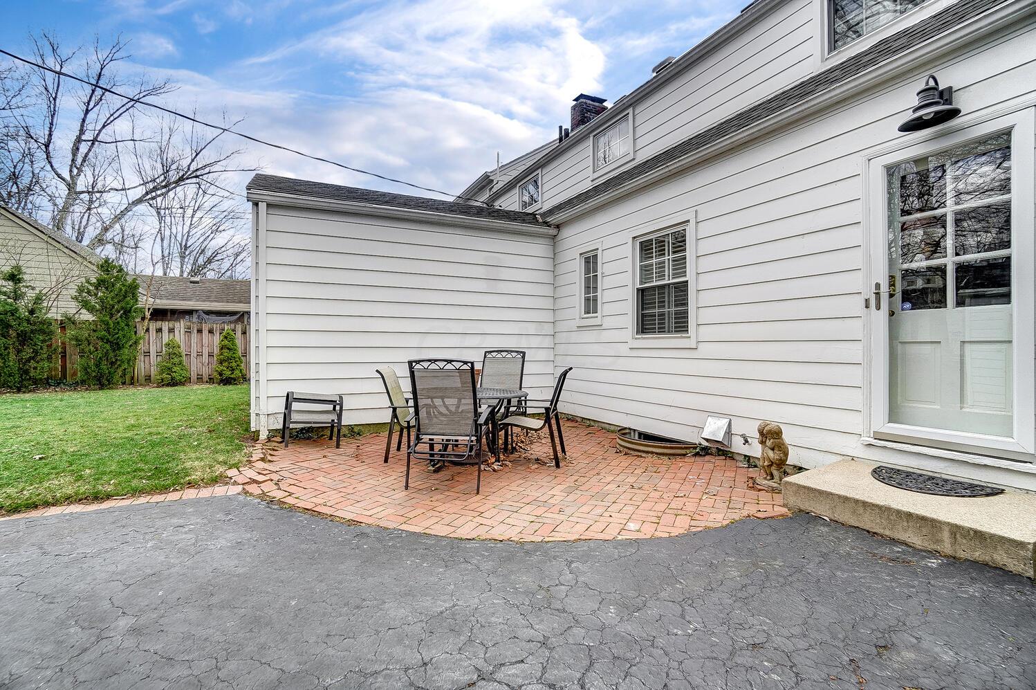 2398 Brandon Road Columbus, OH 43221 - Photo 48 of 56