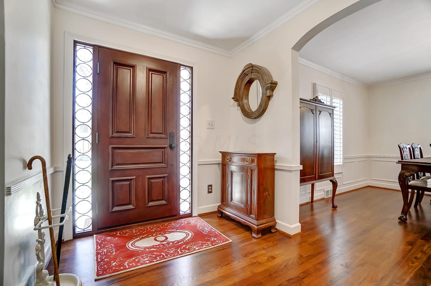 2398 Brandon Road Columbus, OH 43221 - Photo 5 of 56