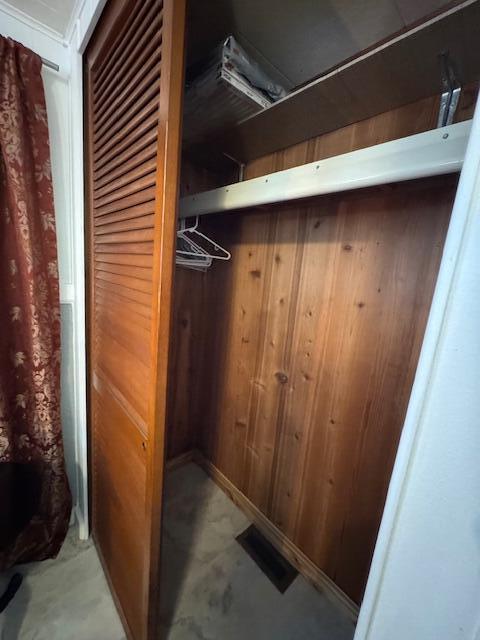 2023 St Lucie Boulevard, Unit 69 Fort Pierce, FL 34946 - Photo 9 of 20 a view of wooden door