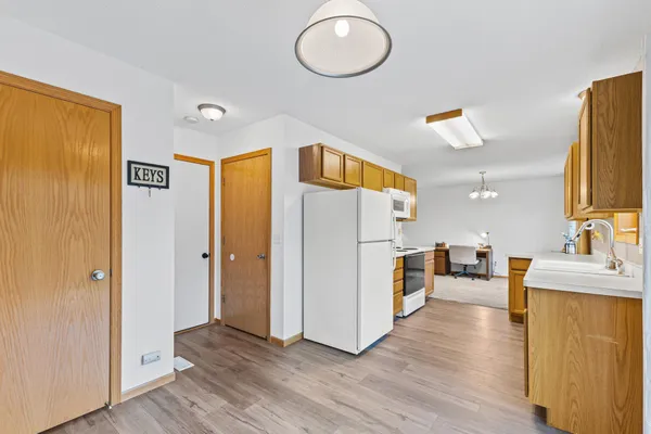 $255,000 | 10783 Tamarack Circle, Coon Rapids, MN 55433