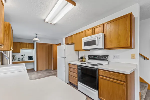 $255,000 | 10783 Tamarack Circle, Coon Rapids, MN 55433