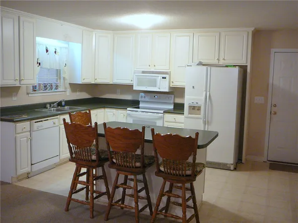 $550,000 | 11 Waterford Point, Iva, SC 29655