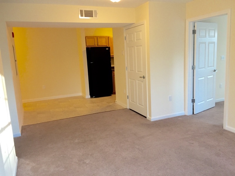 50 Sentinel Court, Unit L08 Manchester, NH 03103 - Photo 11 of 37