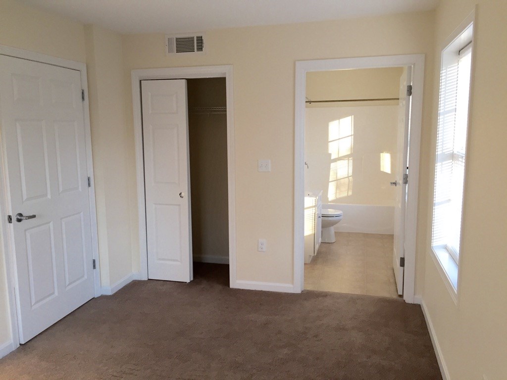 50 Sentinel Court, Unit L08 Manchester, NH 03103 - Photo 28 of 37