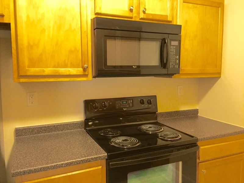 50 Sentinel Court, Unit L08 Manchester, NH 03103 - Photo 7 of 37