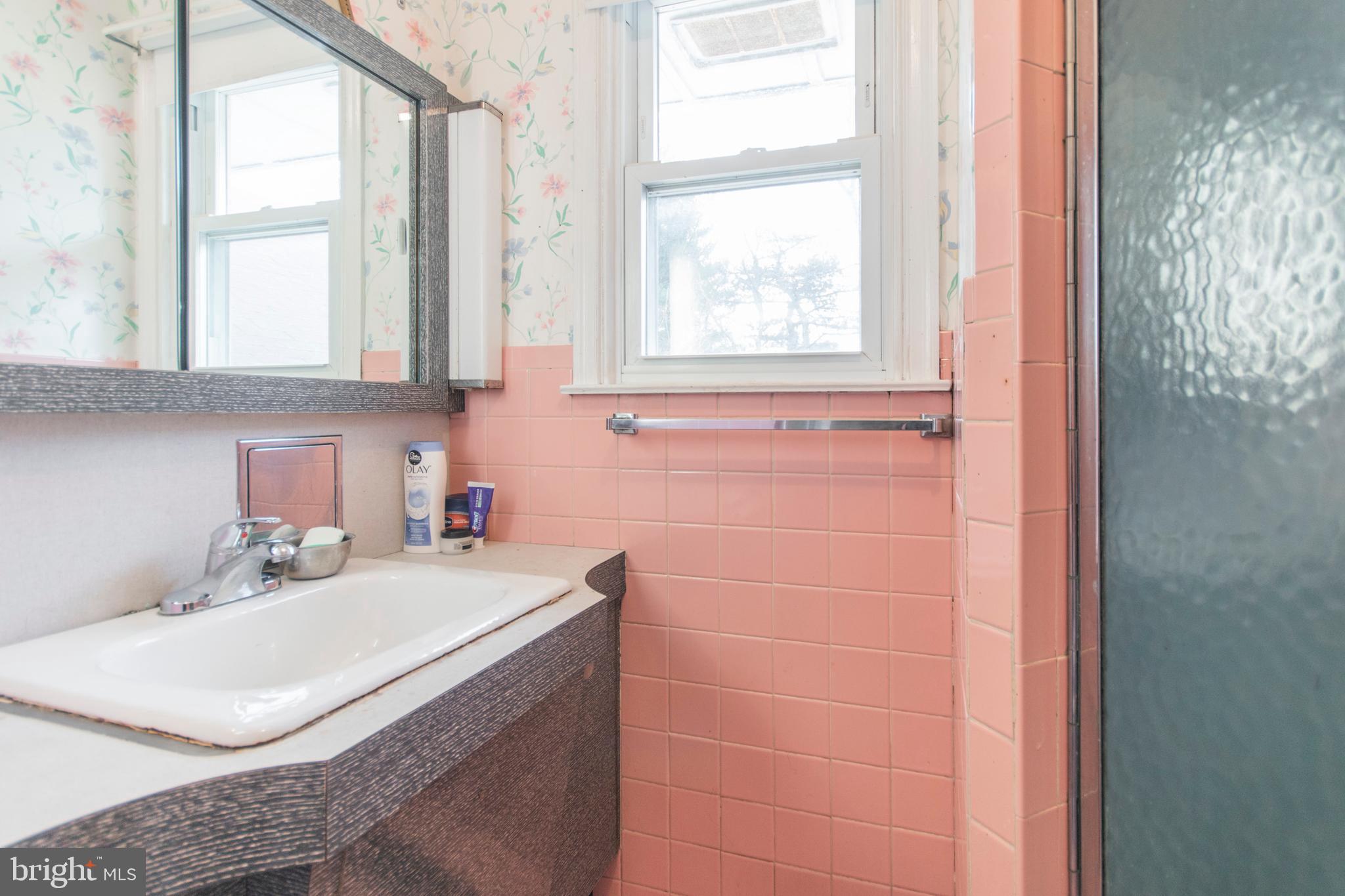 7746 Clements Road Wyncote, PA 19095 - Photo 14 of 34 Gallery Image 14