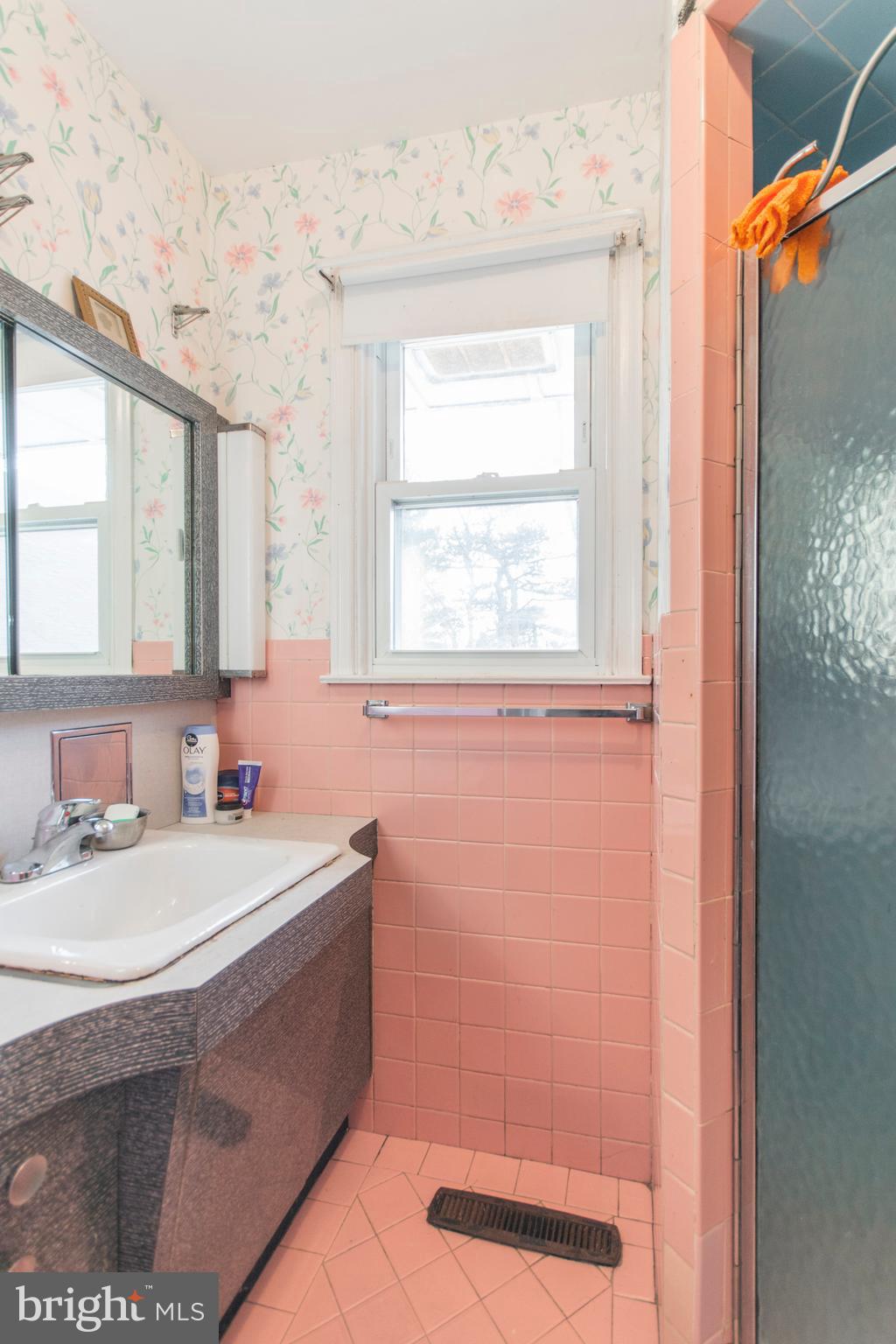 7746 Clements Road Wyncote, PA 19095 - Photo 15 of 34 Gallery Image 15