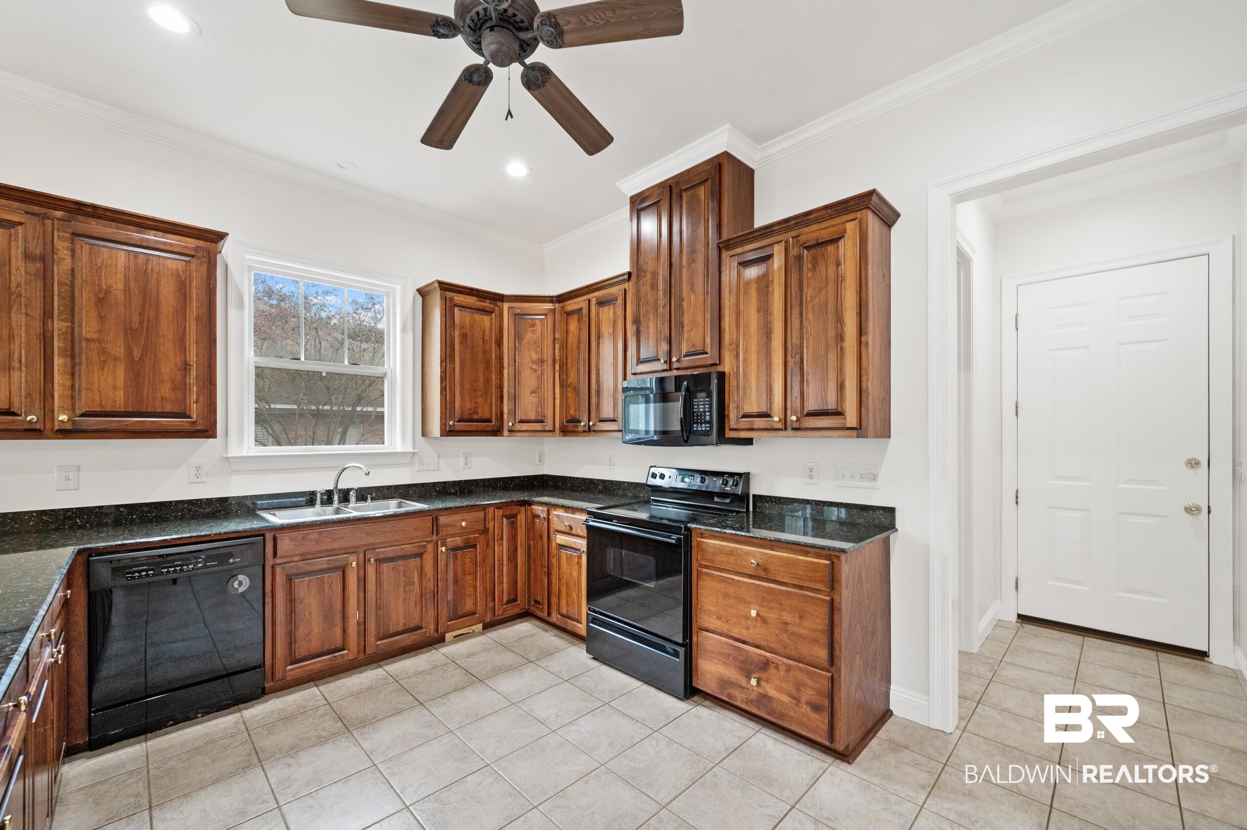 10121 Emmanuel Street Daphne, AL 36526 - Photo 13 of 50