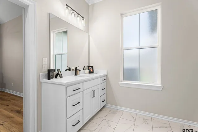 $585,000 | 12293 Harlon Street, Flint, TX 75762