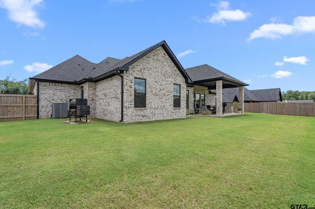 $585,000 | 12293 Harlon Street, Flint, TX 75762