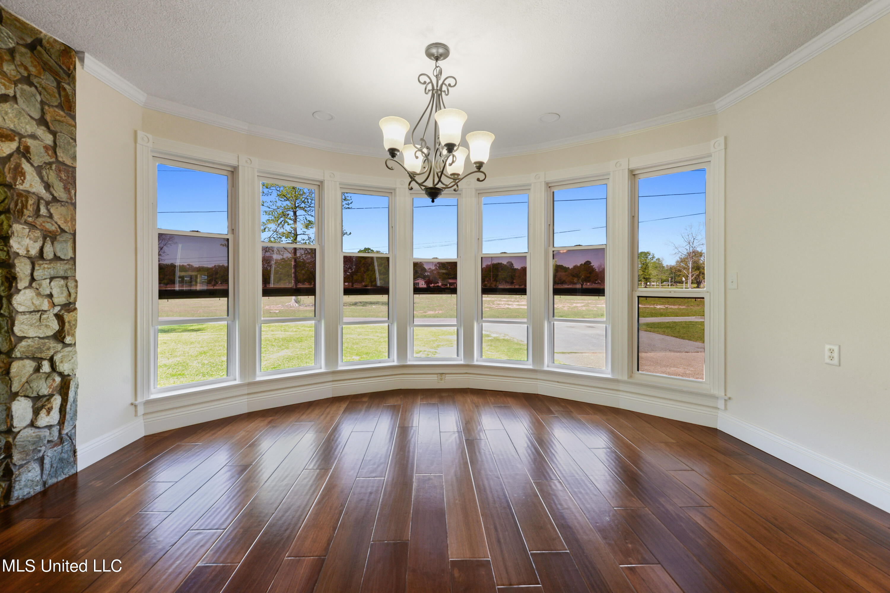 5837 Hurley Wade Road Moss Point, MS 39562 - Photo 12 of 31 012