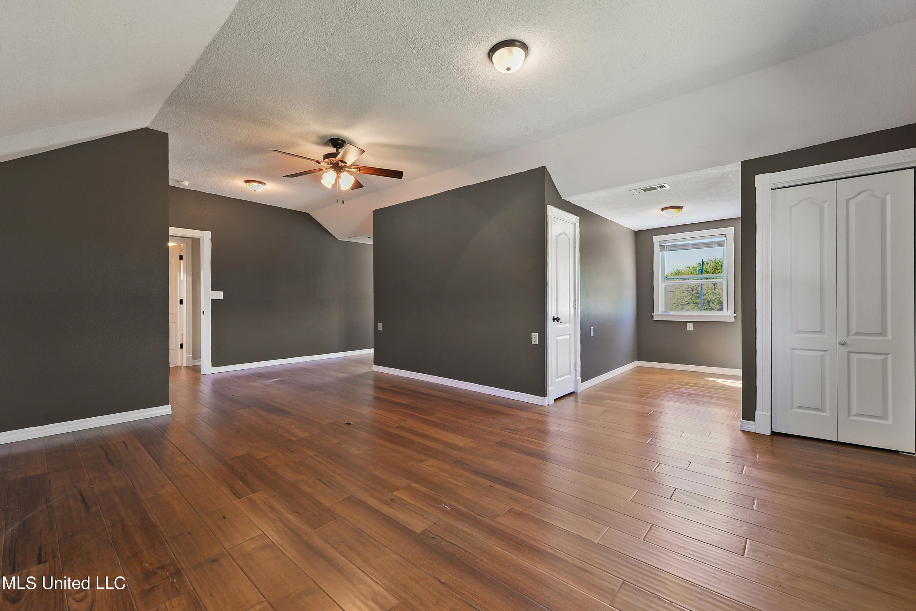 5837 Hurley Wade Road Moss Point, MS 39562 - Photo 23 of 31 023