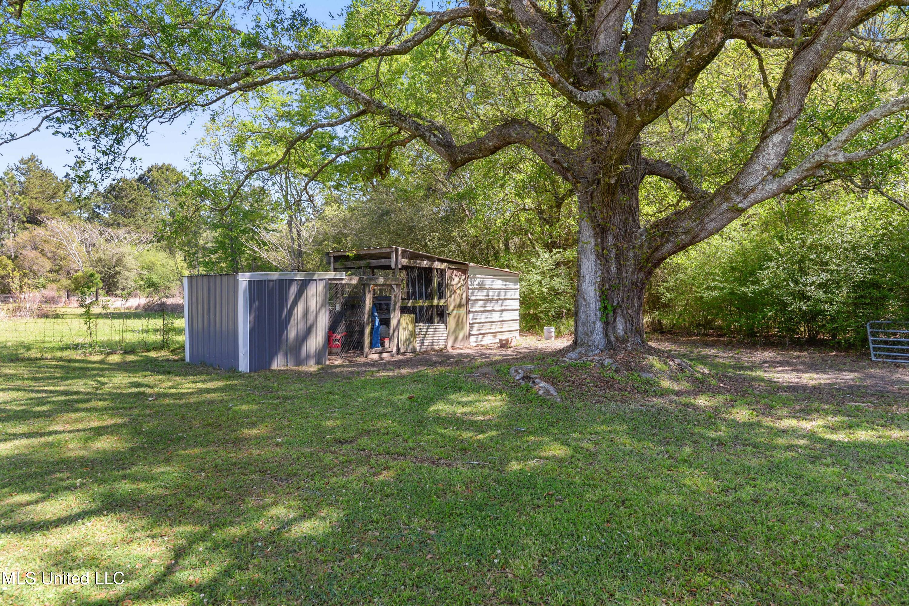5837 Hurley Wade Road Moss Point, MS 39562 - Photo 29 of 31 029