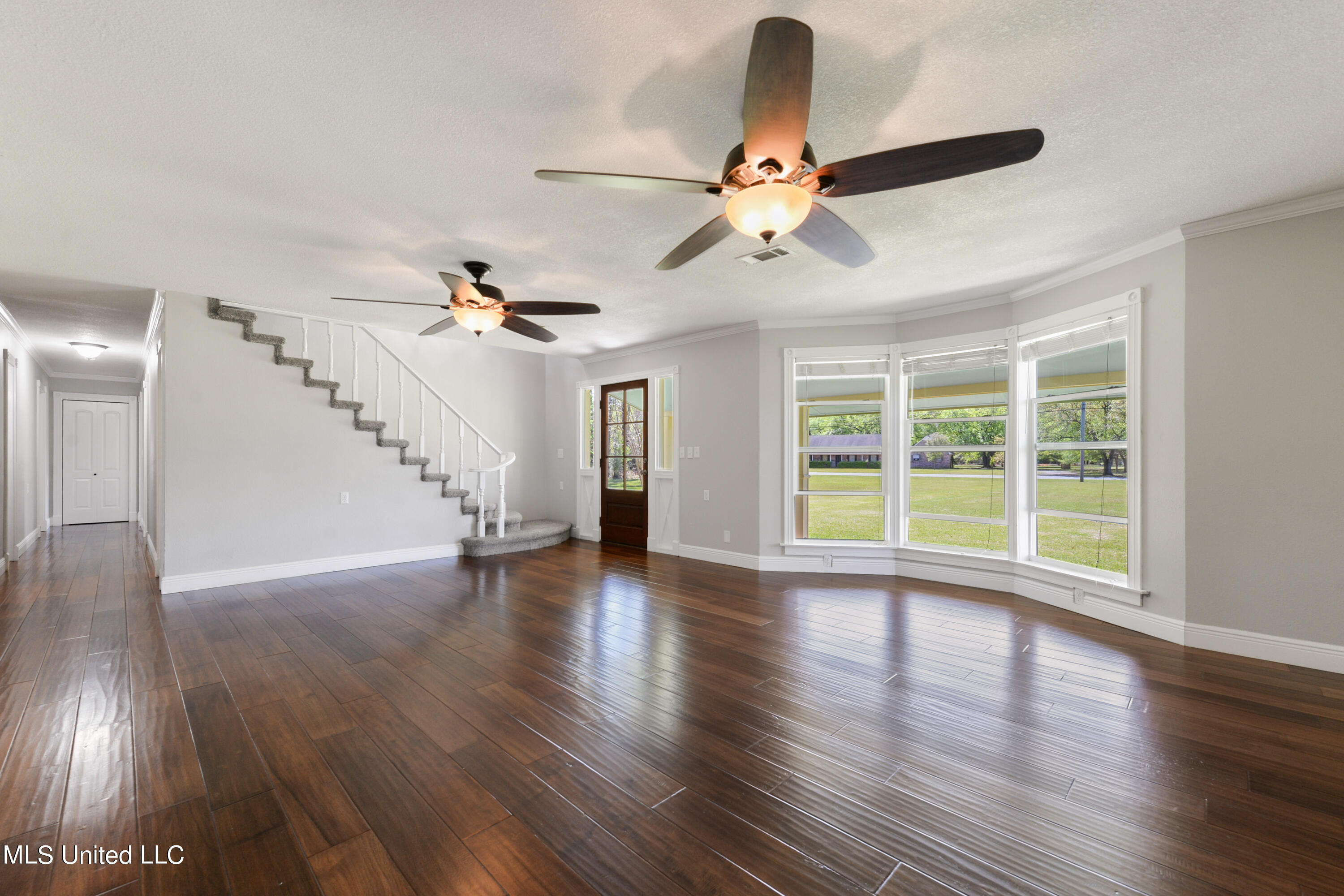 5837 Hurley Wade Road Moss Point, MS 39562 - Photo 4 of 31 004