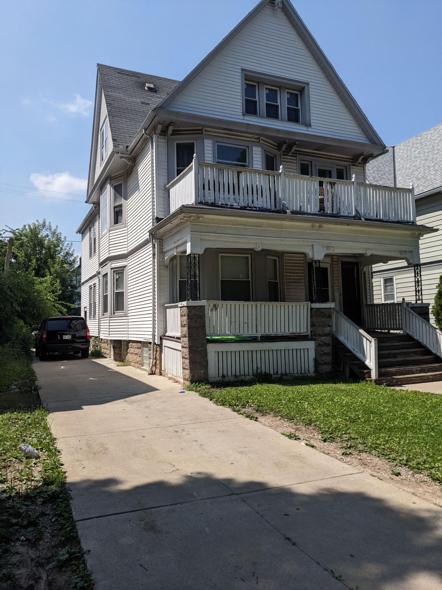 2113 North 48th St Unit 2115