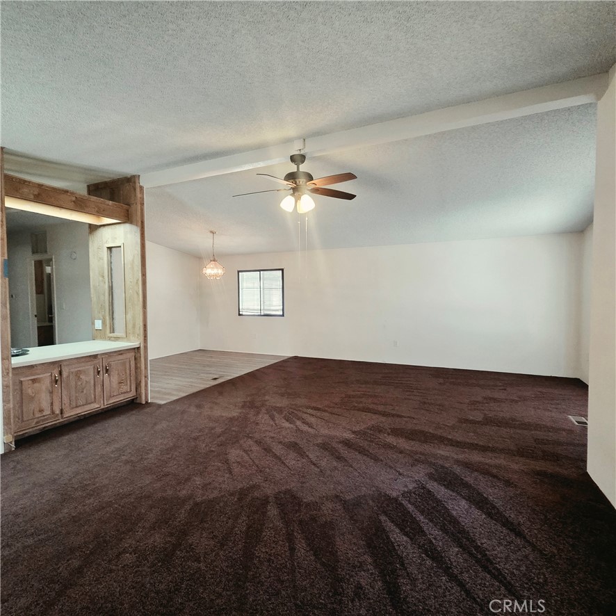 22601 Bear Valley Road, Unit 54 Apple Valley, CA 92308 - Photo 6 of 32