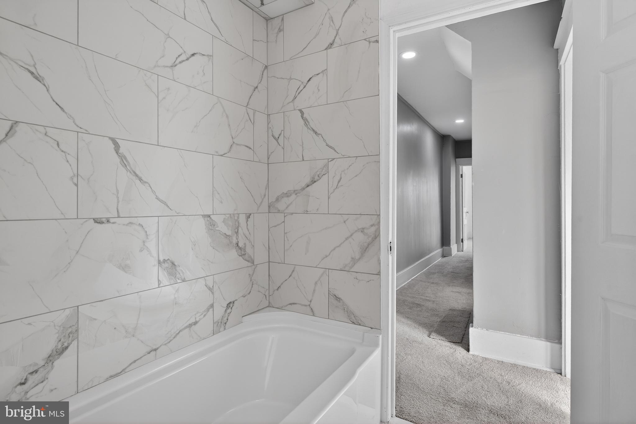 202 South Main Street Red Lion, PA 17356 - Photo 28 of 39 a bathroom with a bathtub