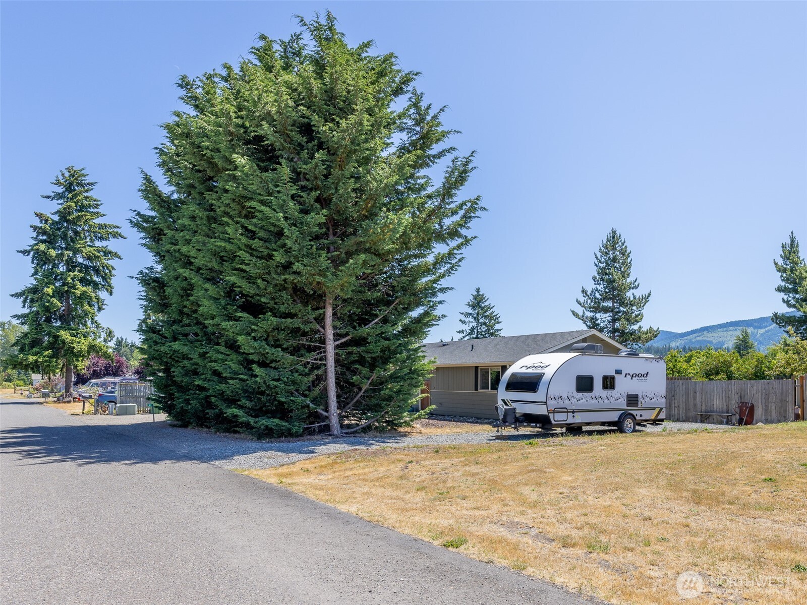 41 West Loma Vista Road Sequim, WA 98382 - Photo 35 of 40 Gallery Image 35