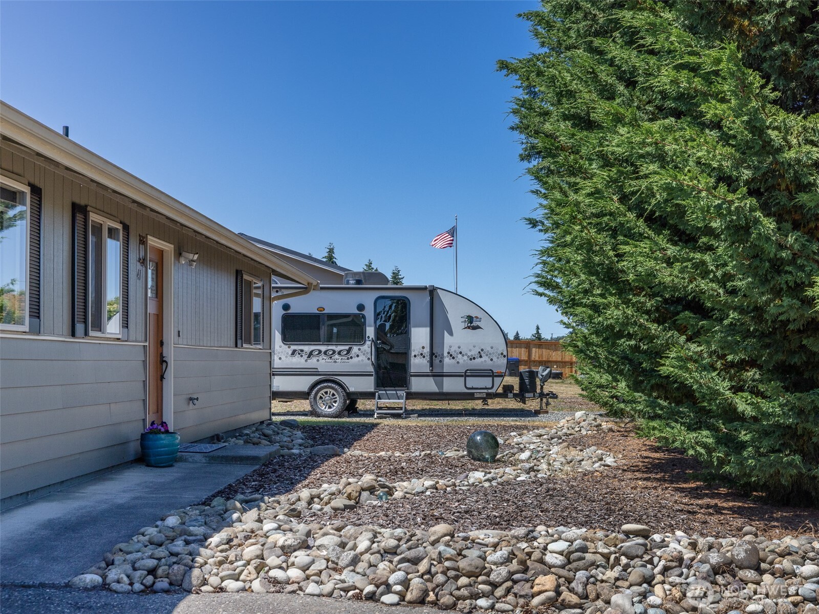 41 West Loma Vista Road Sequim, WA 98382 - Photo 40 of 40 Gallery Image 40