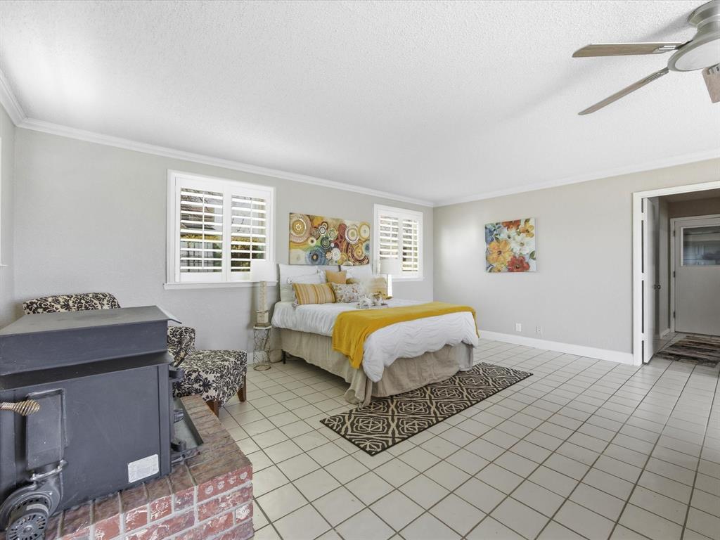 11314 Stanfield Drive Azle, TX 76020 - Photo 17 of 40