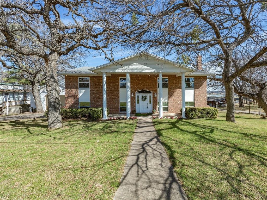 11314 Stanfield Drive Azle, TX 76020 - Photo 8 of 40
