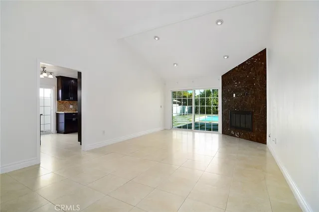 $6,995 | 5316 Mecca Avenue, Tarzana, CA 91356