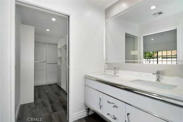 $6,995 | 5316 Mecca Avenue, Tarzana, CA 91356