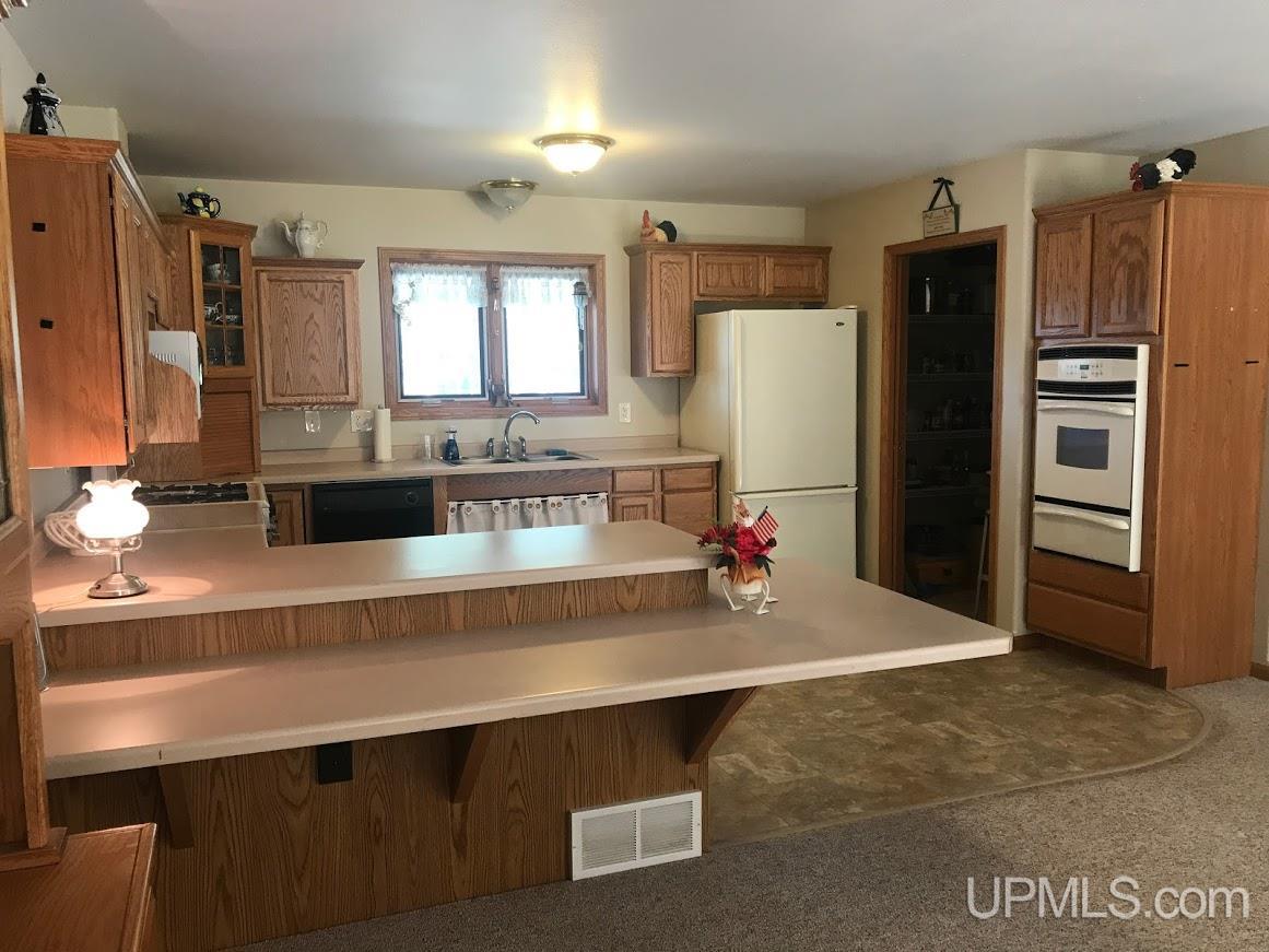 4359 North Co Road Big Bay, MI 49808 - Photo 8 of 36