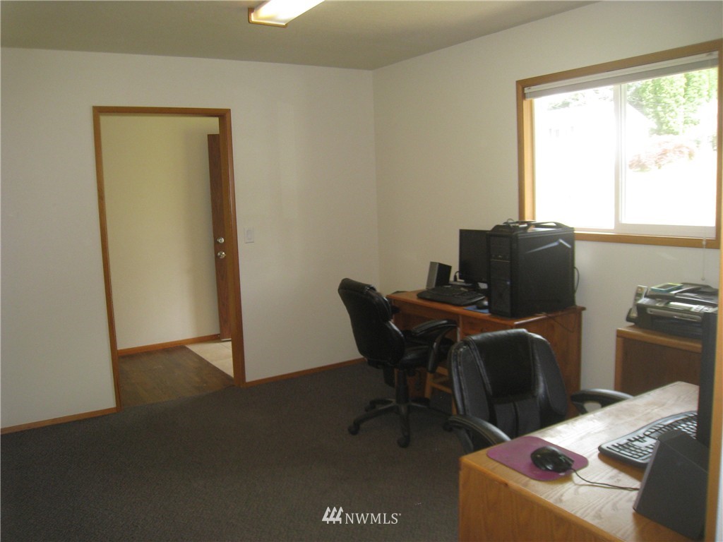 133 James Street Longview, WA 98632 - Photo 14 of 24