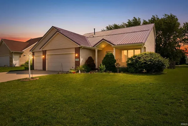 $318,000 | 12426 Sonoma Drive, Fort Wayne, IN 46818
