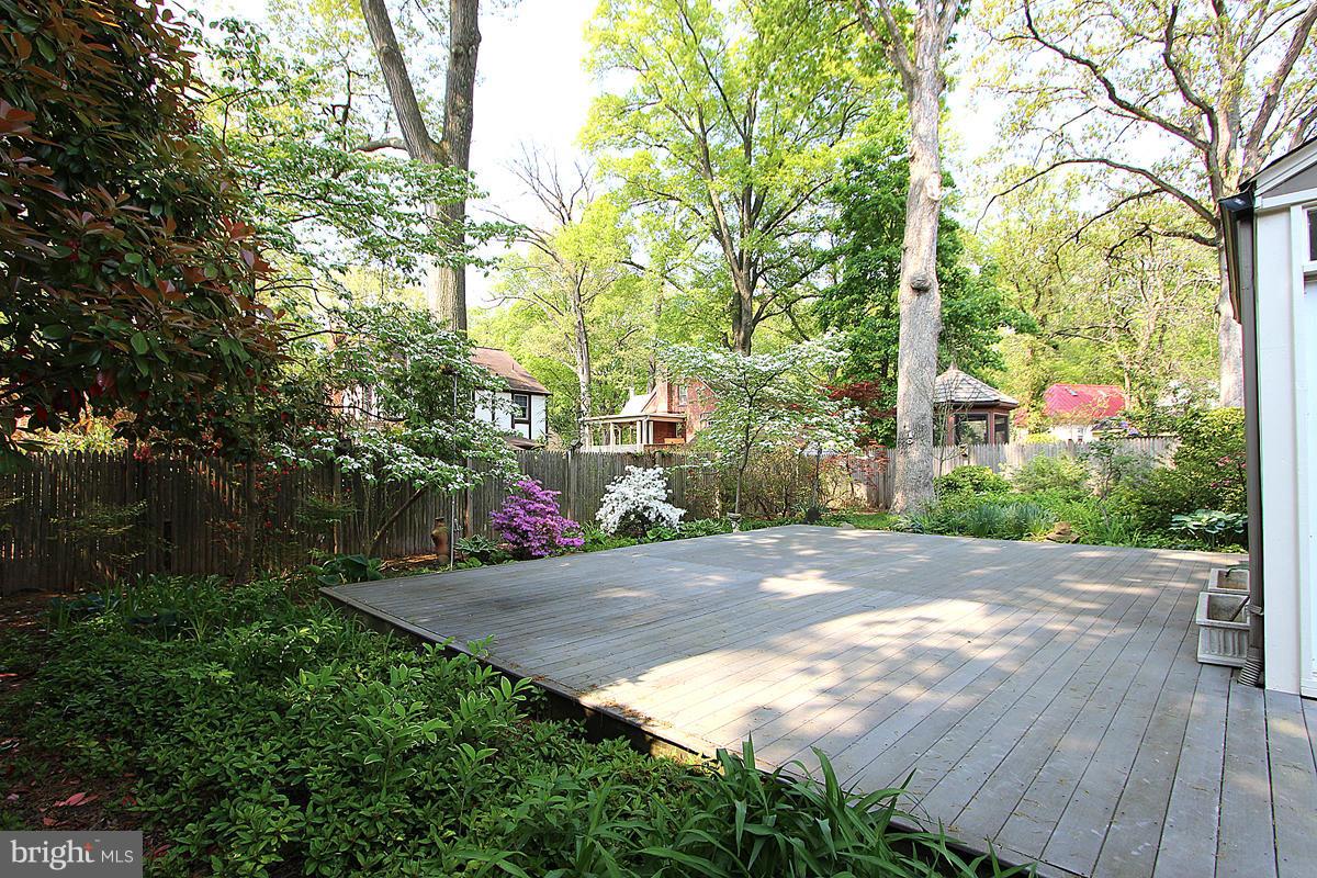 11 Hilltop Road Silver Spring, MD 20910 - Photo 26 of 29 View