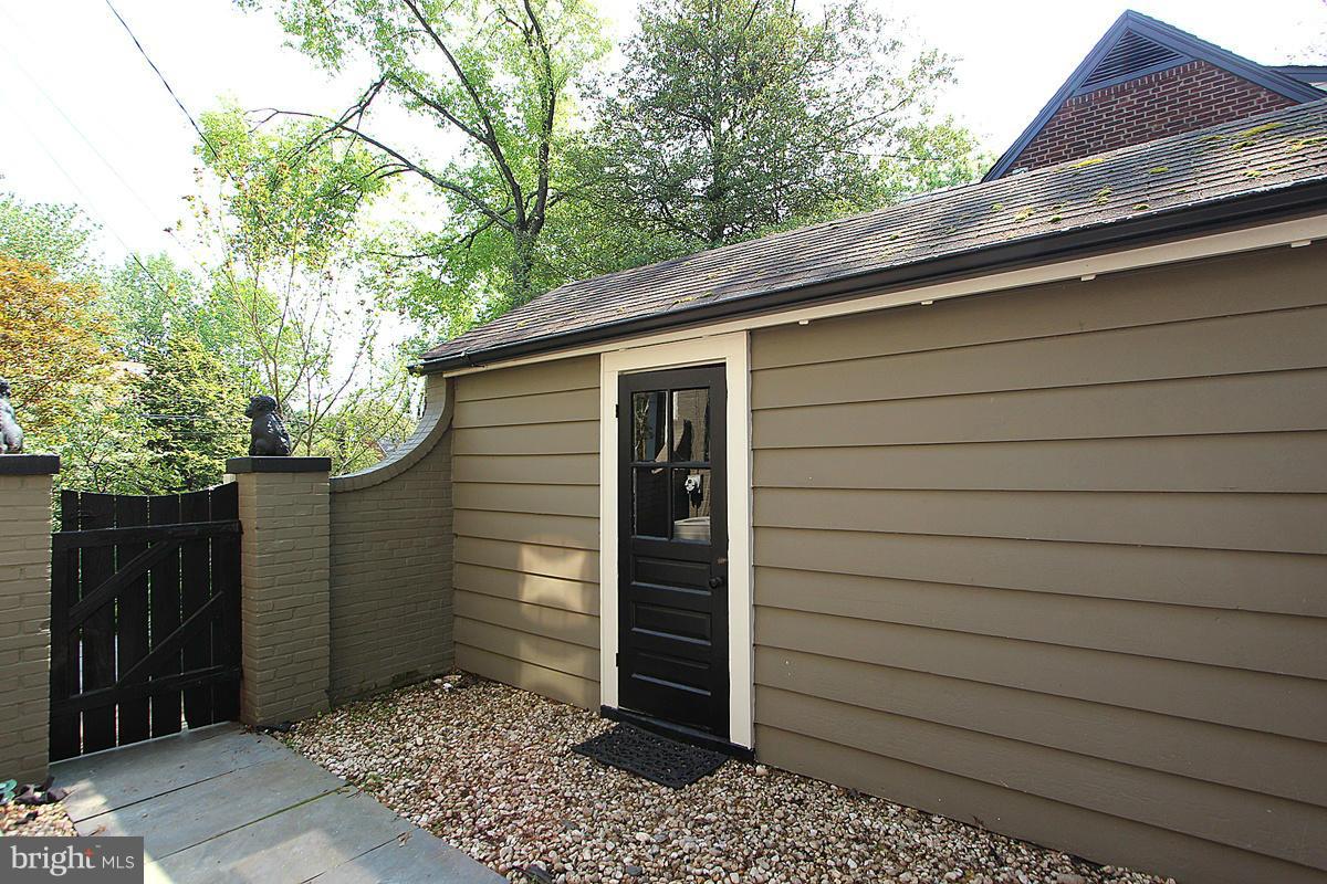11 Hilltop Road Silver Spring, MD 20910 - Photo 28 of 29 Exterior (General)