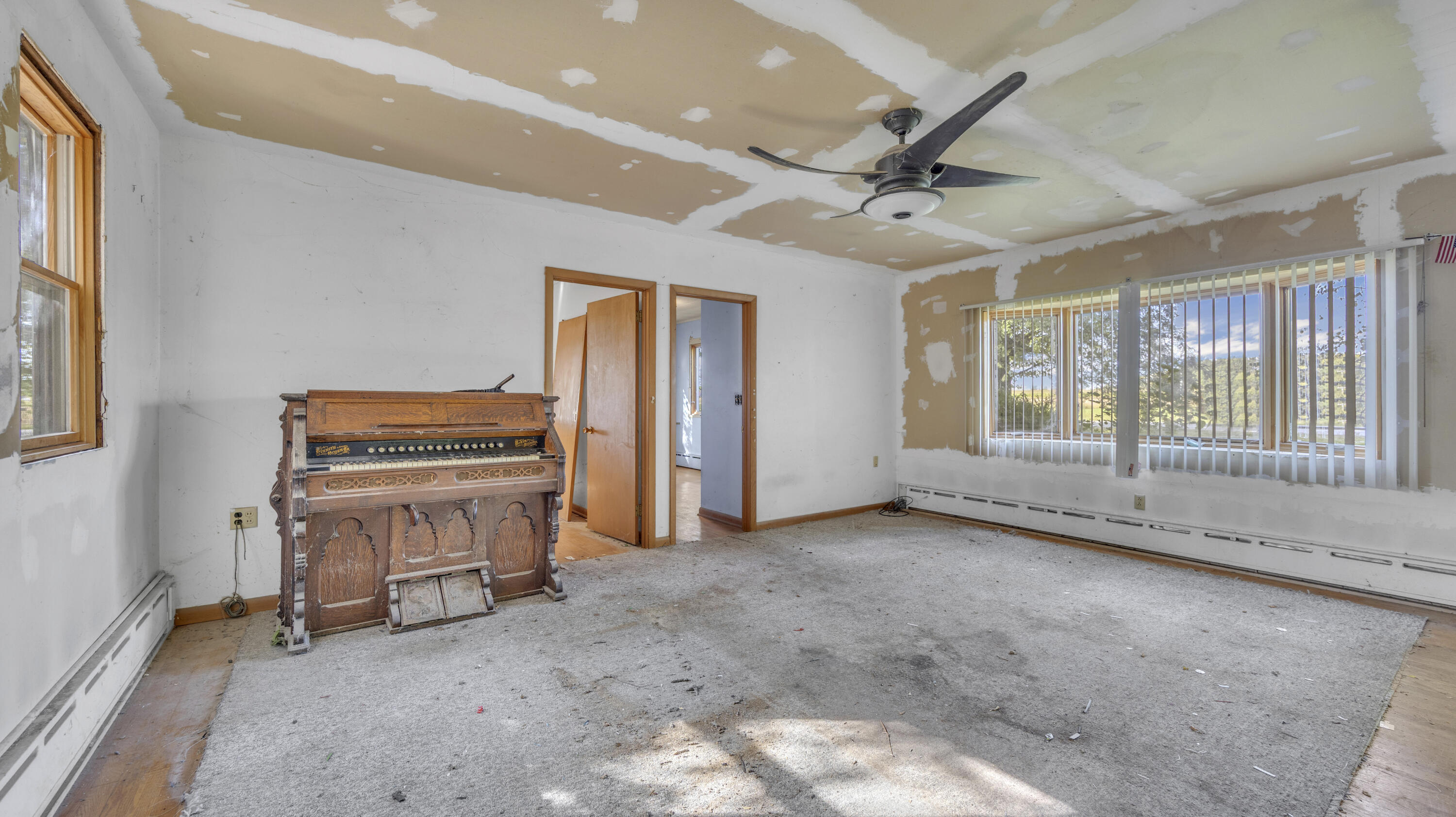 W1696 County Rd MM Mosel, WI 53015 - Photo 9 of 24 Living room