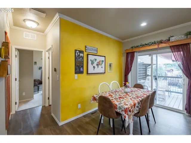 $445,000 | 1305 Ash Street, Brownsville, OR 97327