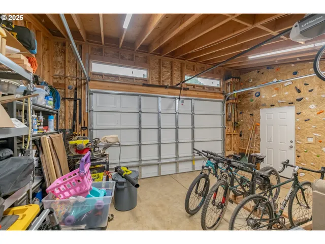 $445,000 | 1305 Ash Street, Brownsville, OR 97327