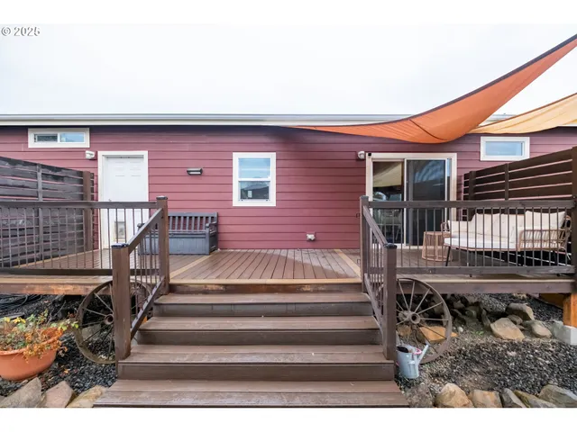 $445,000 | 1305 Ash Street, Brownsville, OR 97327