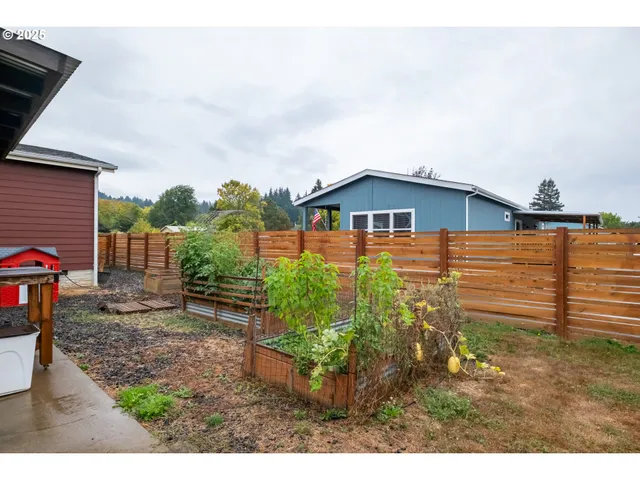 $445,000 | 1305 Ash Street, Brownsville, OR 97327