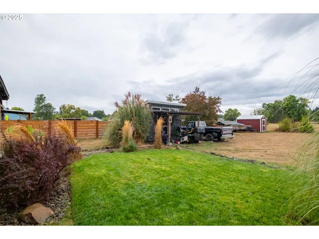 $445,000 | 1305 Ash Street, Brownsville, OR 97327