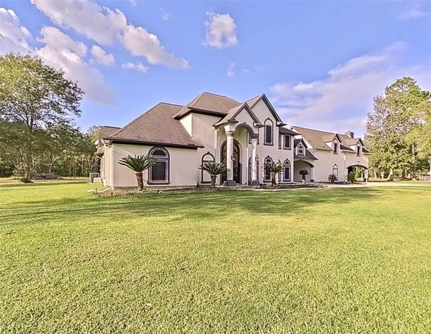 $895,000 | 582 County Road 410, Dayton, TX 77535