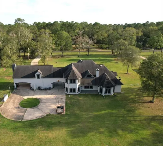$895,000 | 582 County Road 410, Dayton, TX 77535