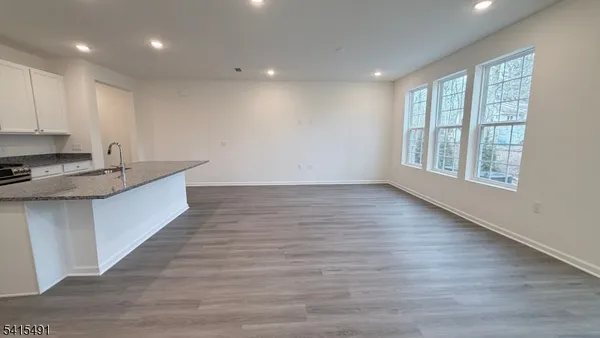 $3,900 | 106 Myrtle Road, Warren, NJ 07059