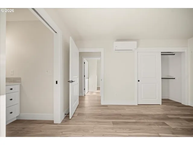 $459,900 | 12300 Meadowlawn Drive, Oregon City, OR 97045