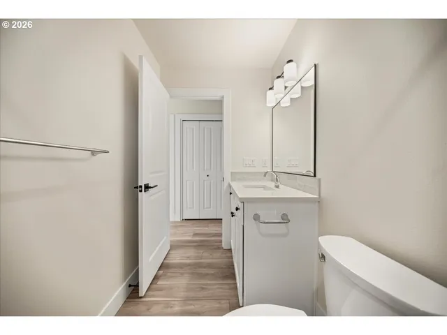 $459,900 | 12300 Meadowlawn Drive, Oregon City, OR 97045