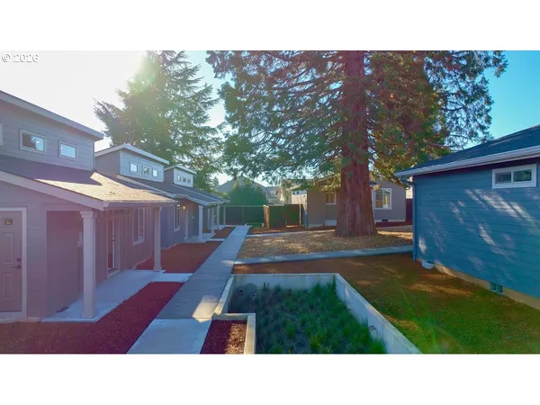 $459,900 | 12300 Meadowlawn Drive, Oregon City, OR 97045